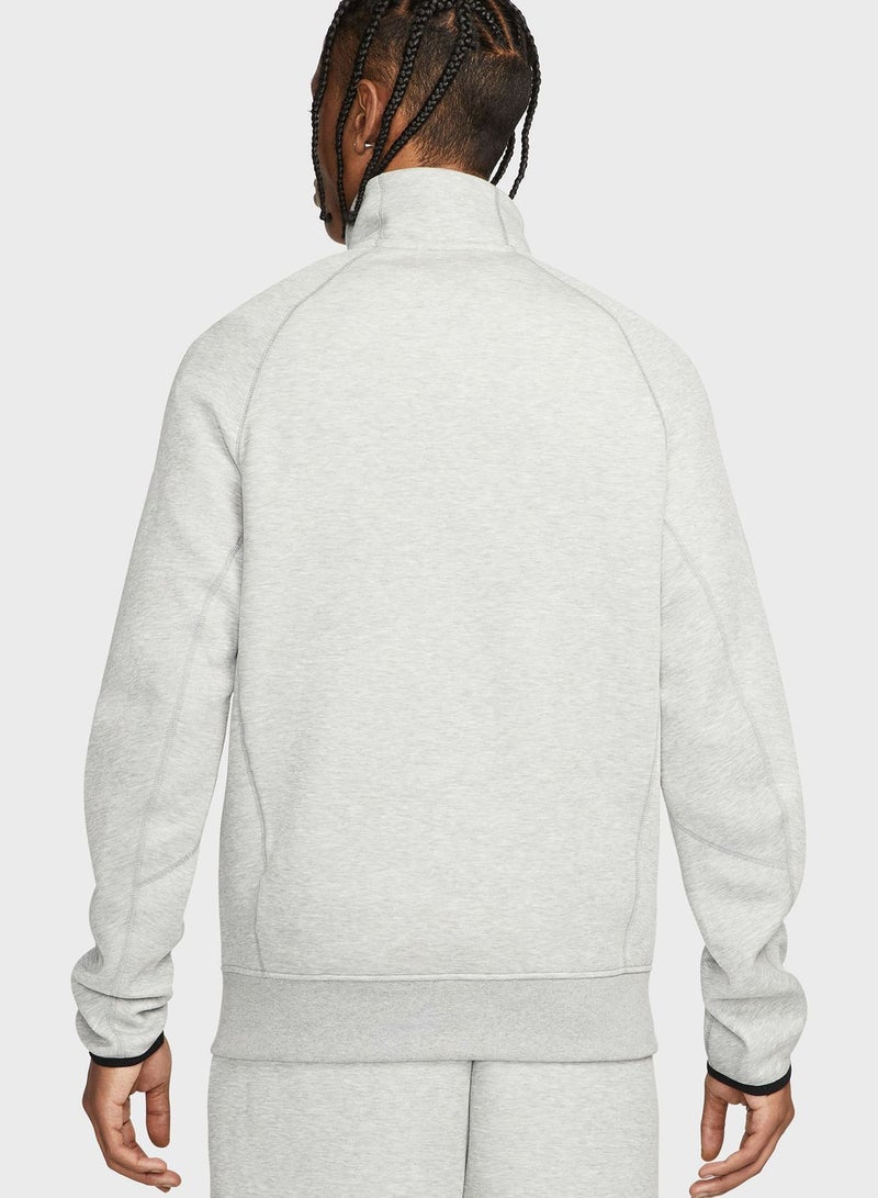 Essential Fleece Sweatshirt