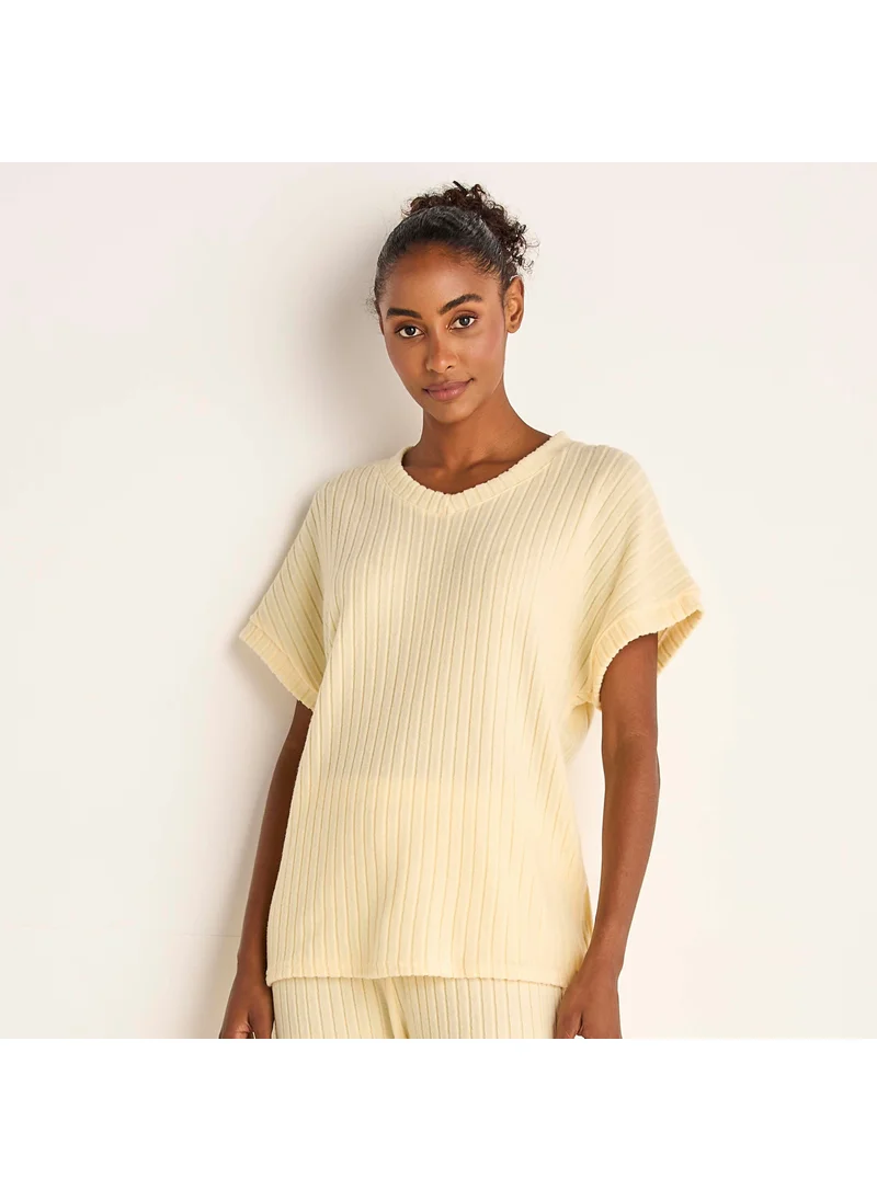 FAV Ribbed V-neck Top and Elasticated Pyjama Set