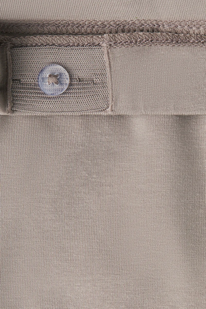 اتش اند ام لغينغز بحواف واسعة