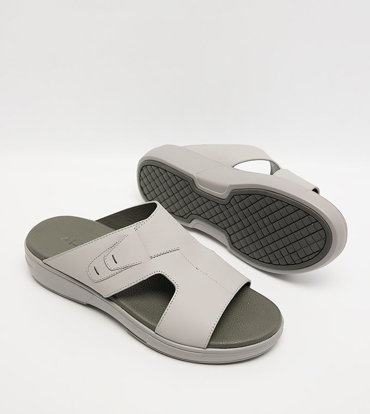 ALDO Textured Arabic Sandals - Image 4