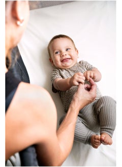 BABYBJORN سرير سفر خفيف - أسود  - Image 4