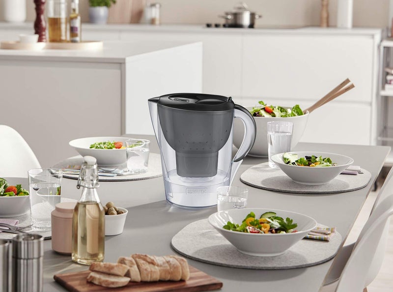 BRITA جهاز تصفية المياه ماريللا XL مصنوع في ألمانيا سعة 3.5 لتر رمادي | تصفية قوية بتقنية MicroFlow | لآلئ كربون نشط للحصول على طعم ماء طازج ومغذي - Image 5