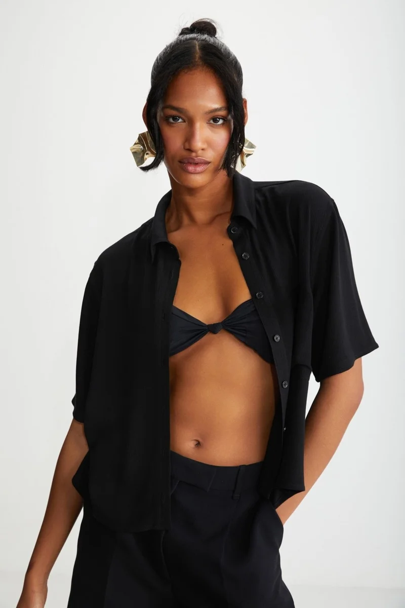 GRIMELANGE Carmına Women's Short Sleeve Buttoned Pocketless Black Shirt