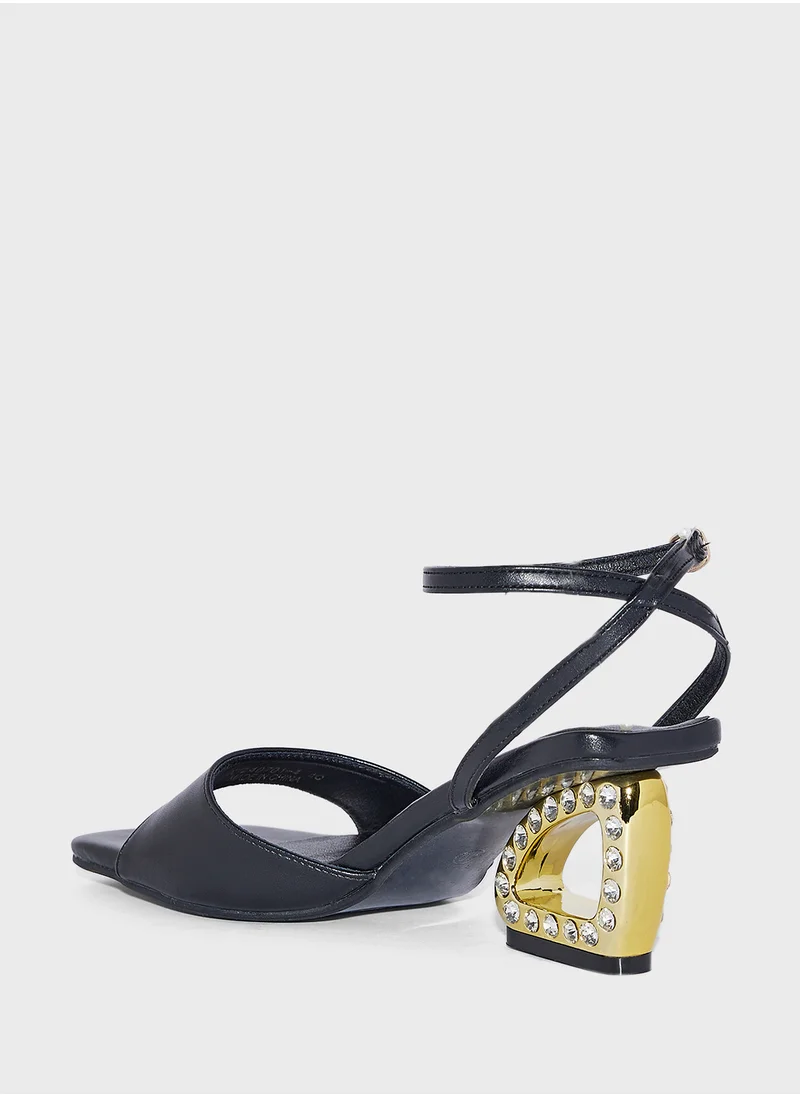 ايلا Jewelled Interest Heel Ankle Strap Wedge Sandal