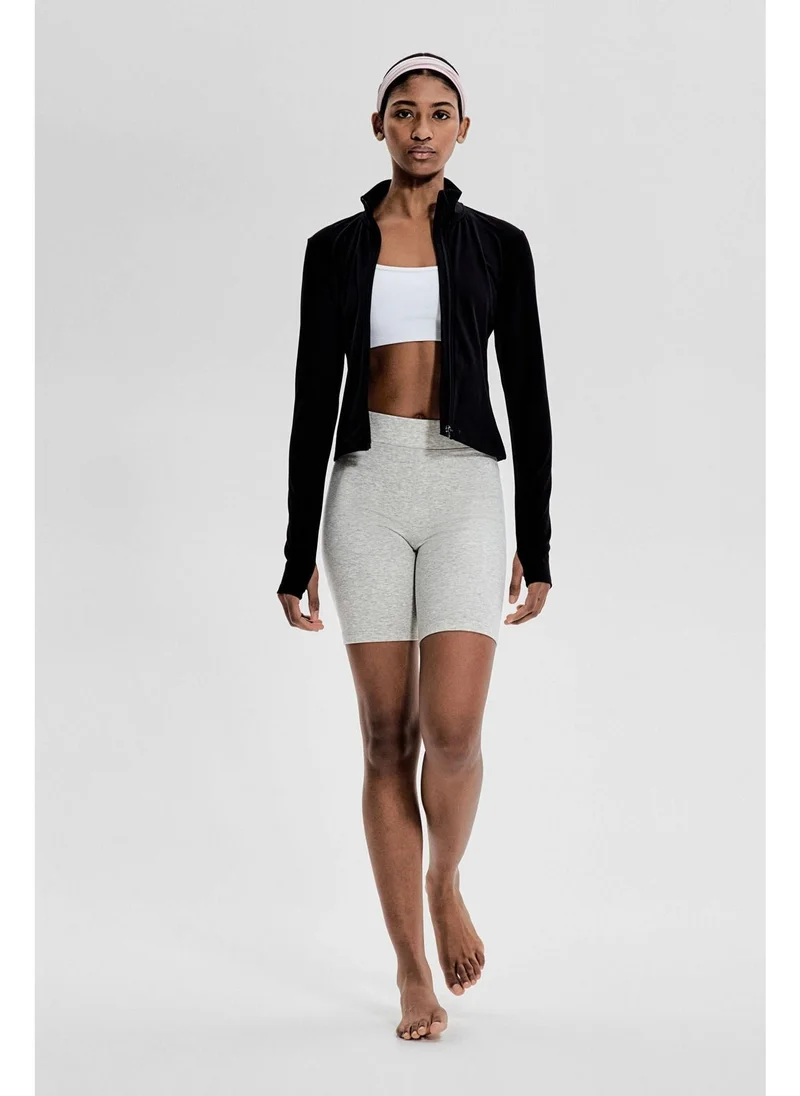 H&M White Light Support Sports bra in DryMove™ for Women | Best Price UAE