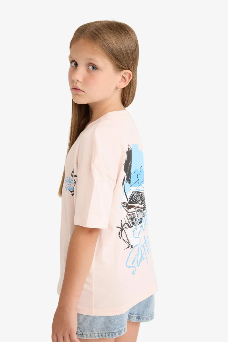 ديفاكتو Girl Relax Fit Crew Neck T-Shirt