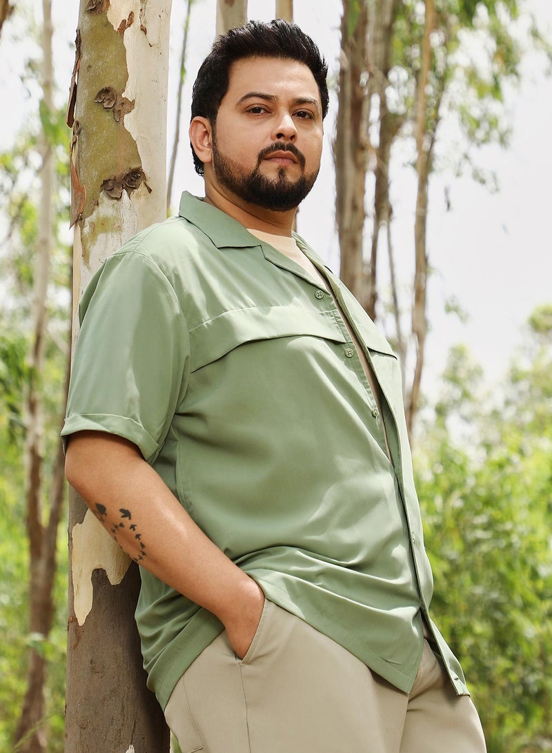 Instafab Plus Instafab Men's Pistachio Green Front-Flap Cuban Shirt | Cuban Collar , Short Regular Sleeves , Button Closure | Solid Plain | Polyester Blend Shirt For Casual Wear  - Image 3
