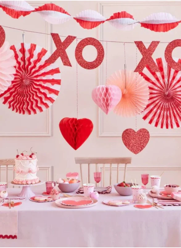 Meri Meri Honeycomb Hearts Garland