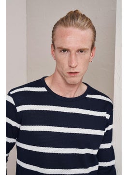 Tena Men's Navy Blue Crew Neck Horizontal Striped Waffle Sweatshirt  - Image 4