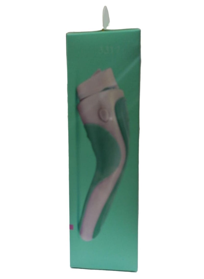 Intuition 1 aloe vera sensitive razor and 2 shaving heads  - Image 4
