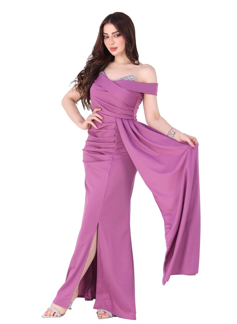 Modern Design A soft, off-the-shoulder dress with elegant embroidery at the top of the chest and an opening at the bottom of the dress  - Image 3