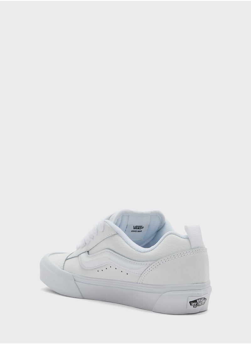 VANS Knu Skool Sneakers  - Image 2