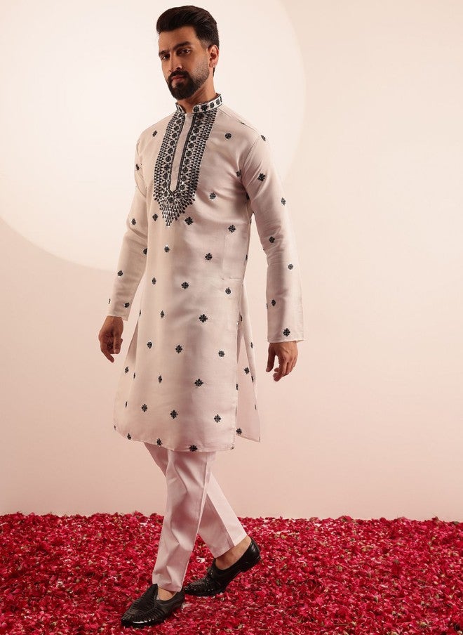 Sojanya قميص مطرز بأعمال المرايا للرجال - Image 5