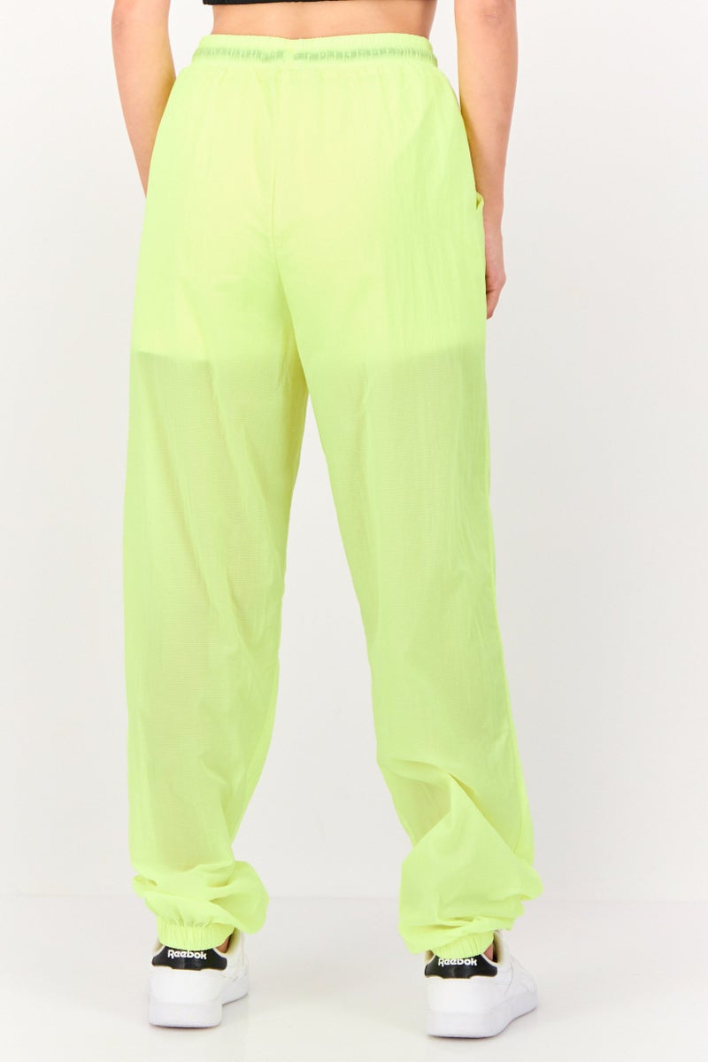 Ellesse بنطلونات تدريب رياضية للنساء من إليس x سمايلي بشعار العلامة التجارية، أصفر نيون - Image 3