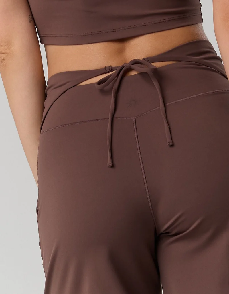Aerie  OFFLINE By Aerie Real Me XTRA High Waisted Tie Back Trouser for Women | Best Price UAE