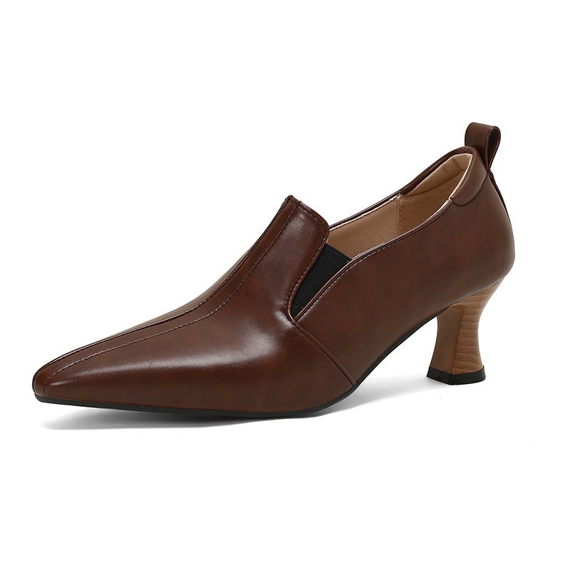 Style Spring 2024 Fashion Pointed 32-50 Super Plus Size Middle-Heel Solid Color Women'S Loose Band Shoes - Image 1
