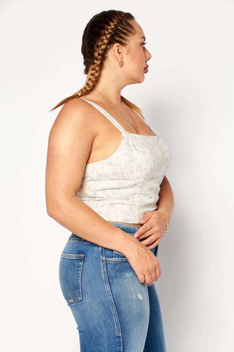 Gentle Fawn Women Square Neck Sleeveless Floral Print Crop Tank Top, Beige  - Image 3