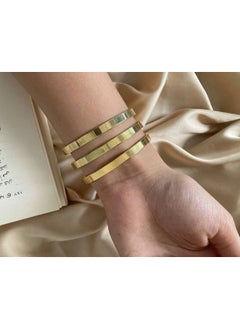 5mm Smooth Bangle with 60mm size and simple, soft design made from gold-plated stainless steel, giving you an elegant look without effort, with a soft, velvety texture that complements all outfits. Lightweight and rust-resistant for lasting comfort all day long.