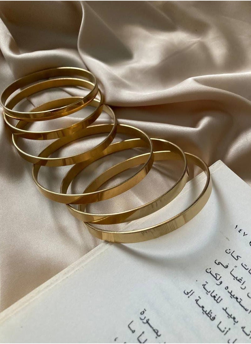 Generic - 5mm Smooth Bangle with 60mm size and simple, soft design made from gold-plated stainless steel, giving you an elegant look without effort, with a soft, velvety texture that complements all outfits. Lightweight and rust-resistant for lasting comfort all day long. - Image 1