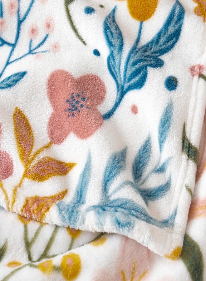 Jessica Simpson Plush 50"X70" Throw Blanket - Mila Floral - Luxurious Plush Blanket for Ultimate Comfort and Cozy Warmth - Image 3
