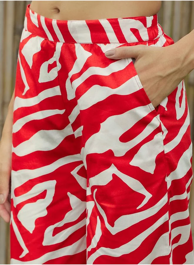SASSAFRAS Abstract Printed Longline Shirt & Pants Co-Ords by Styli