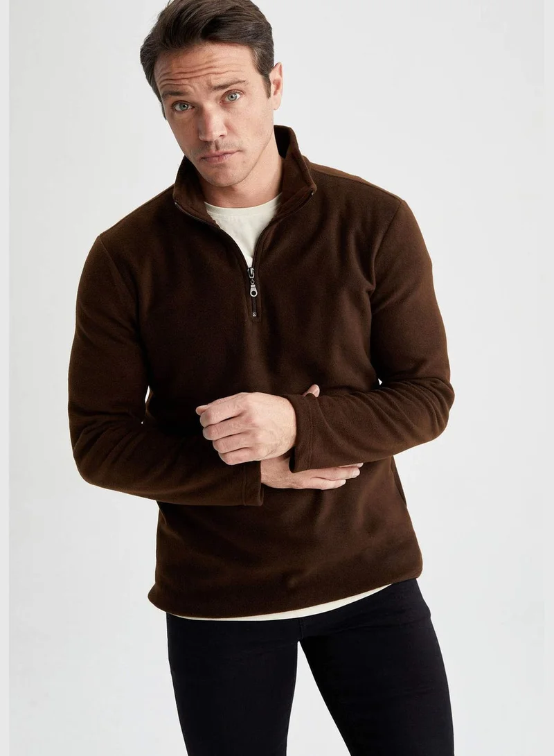 DeFacto Man Regular Fit Stand Up Collar Long Sleeve Knitted Sweatshirt