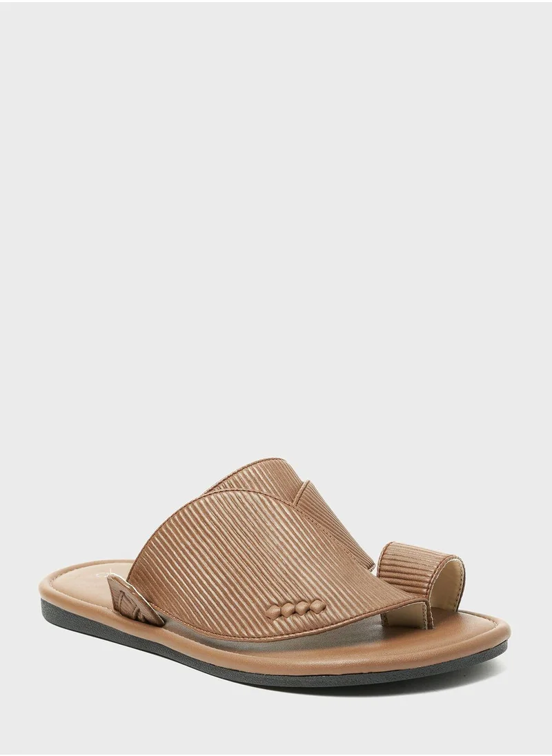 جيومني Toe Ring Arabian Sandals