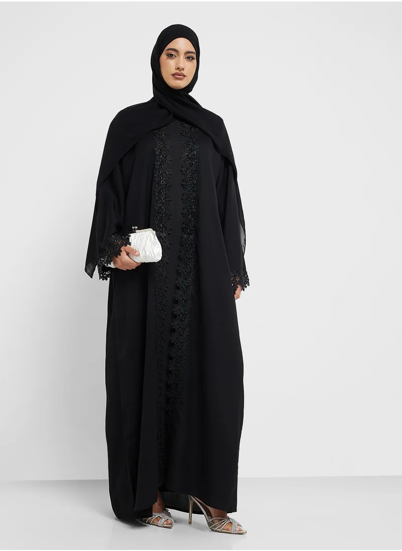 hayas closet Lace Detailed Flared Sleeve Abaya