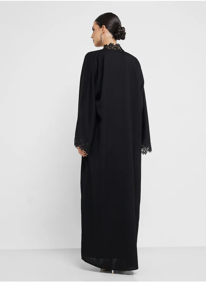 hayas closet Lace Detailed Flared Sleeve Abaya
