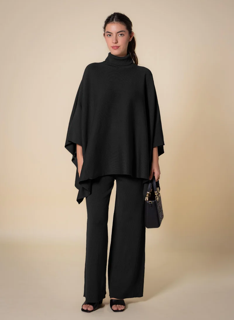 SHAPES TEXTURED PANCHO SET