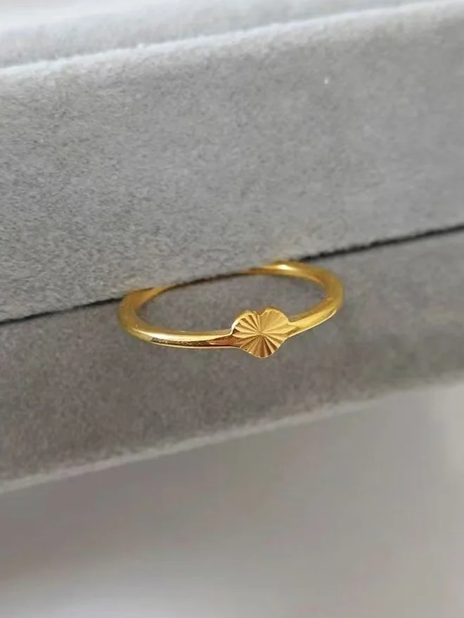 Styli Heart Detail Ring