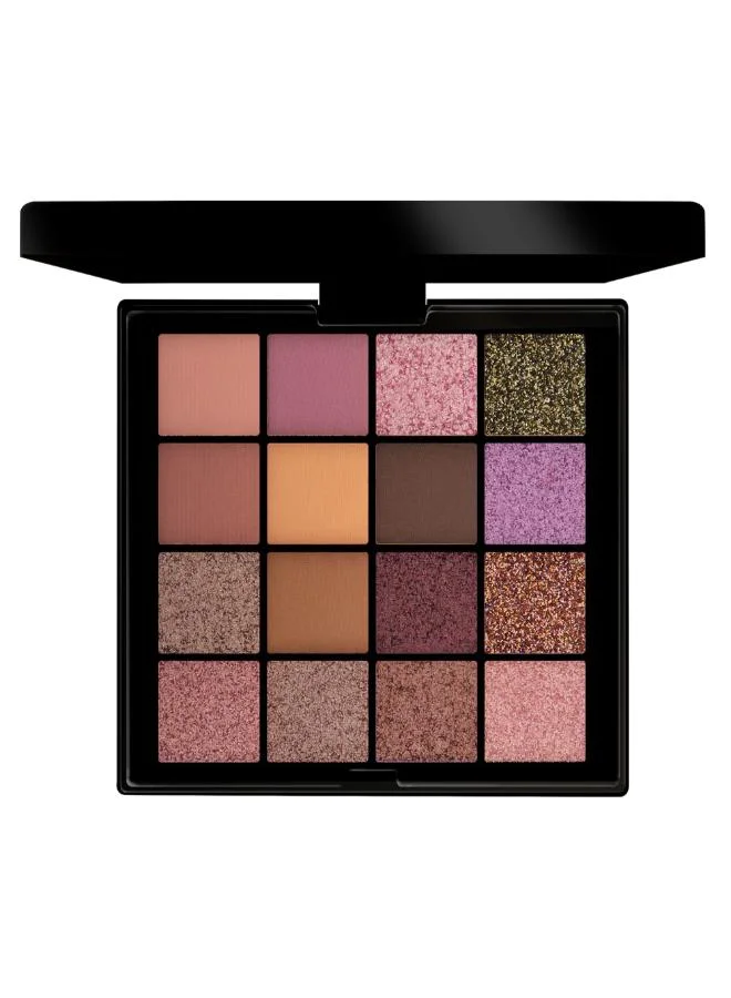 كاركتر Glam Look Eyeshadow Palette