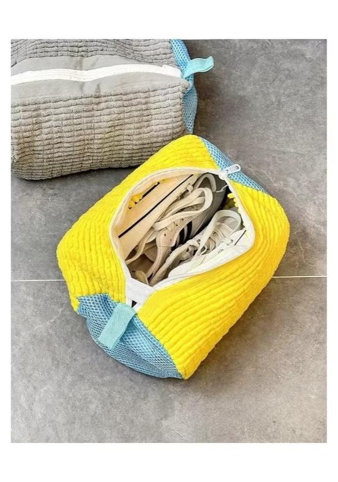 Shoe, boot, and sneaker washing bag - Washing machine shoe bag - Reusable and hanging shoe washing bag for washer and dryer, multi-colored shoe bag for all types and sizes of shoes - Image 1