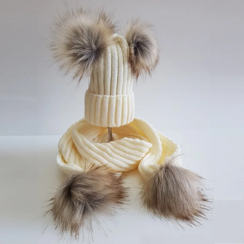 ميمول بيبيك Unisex Pompom Knitwear Scarf Beanie Set, Baby-Kids