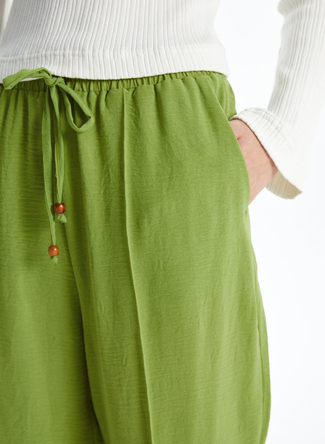 LC WAIKIKI Wide Leg Women Trousers With Elastic Waist  - Image 3