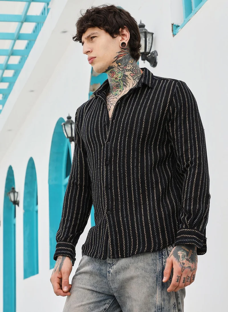 Campus Sutra Campus Sutra Men's Onyx Black Duo-Jacquard Striped Shirt | Spread Collar , Long Cuffed Sleeves , Button Closure , Curved Hem | Stripes Jacquard | Cotton Shirt For Casual Wear