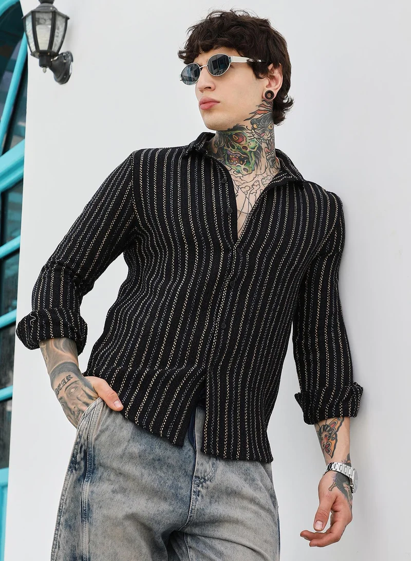 Campus Sutra Campus Sutra Men's Onyx Black Duo-Jacquard Striped Shirt | Spread Collar , Long Cuffed Sleeves , Button Closure , Curved Hem | Stripes Jacquard | Cotton Shirt For Casual Wear