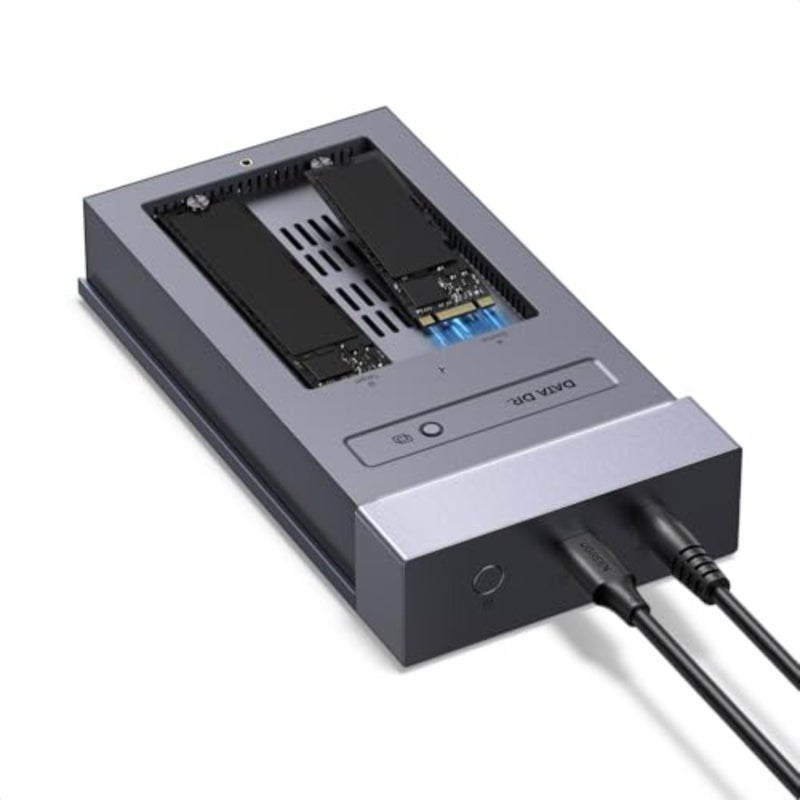 حاوية USB4 40 جيجابت في الثانية NVMe SSD مزدوجة الخليج لجهاز MacBook M4/Pro/Max، هيكل من الألومنيوم الأسود مع مروحة تبريد نشطة، تركيب بدون أدوات، يدعم 2230/2242/2260/2280 حتى 16 تيرابايت - Image 1