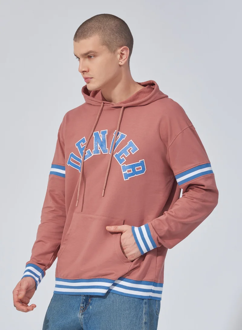 Maniac Maniac Mens Printed Hooded Neck Full Sleeve Onion and Blue Cotton Sweatshirt