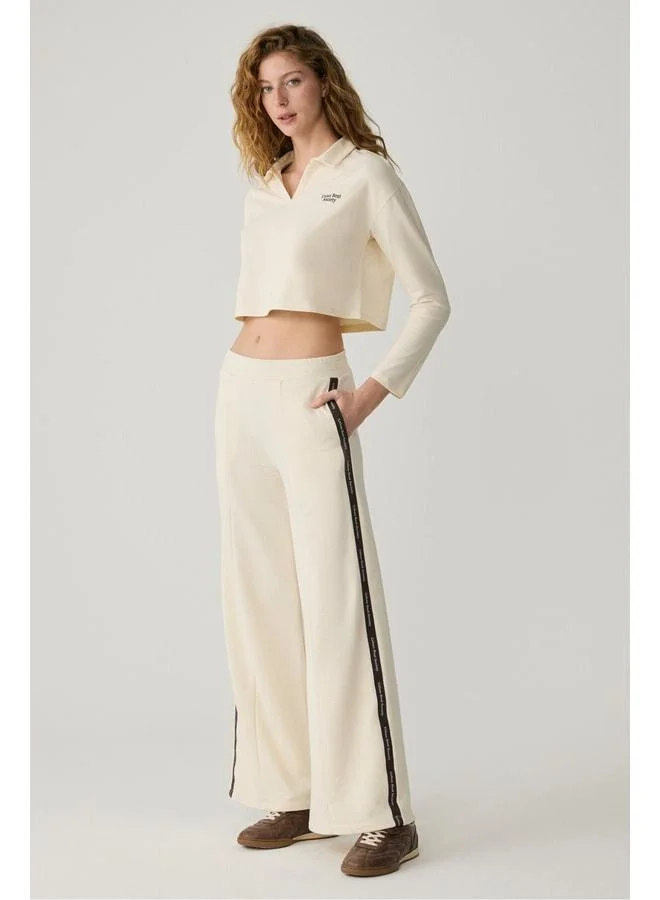 Urban Beat  Brıtta Women's Elastic Waist Wide-Leg Relaxed Ecru Sweatpants. for Women | Best Price UAE