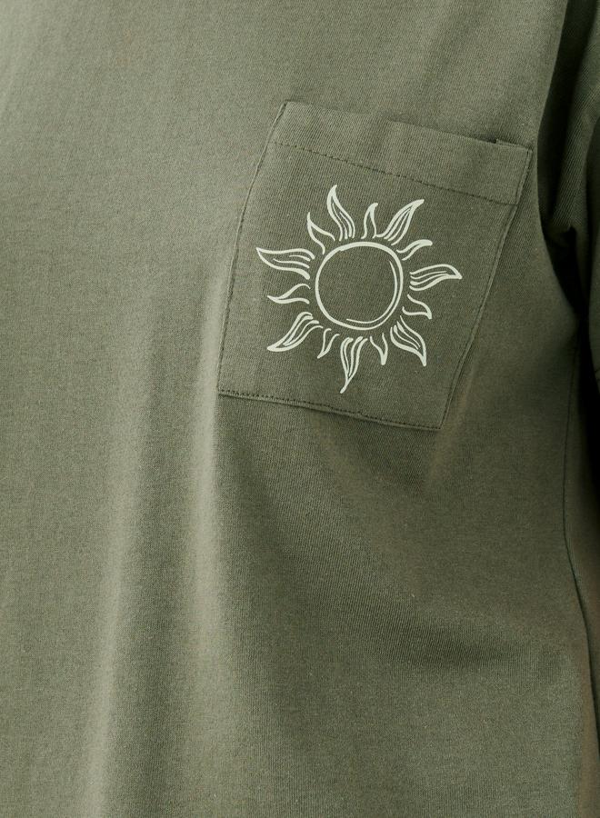 ستايلي طقم بيجاما من بنطال وتيشيرت بأكتاف منخفضة - Image 3