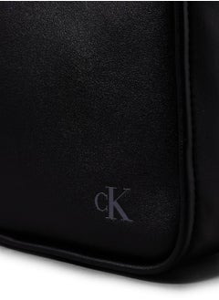 Calvin Klein Jeans Women's Square Crossbody Bag -  soft faux leather exterior, Black  - Image 4