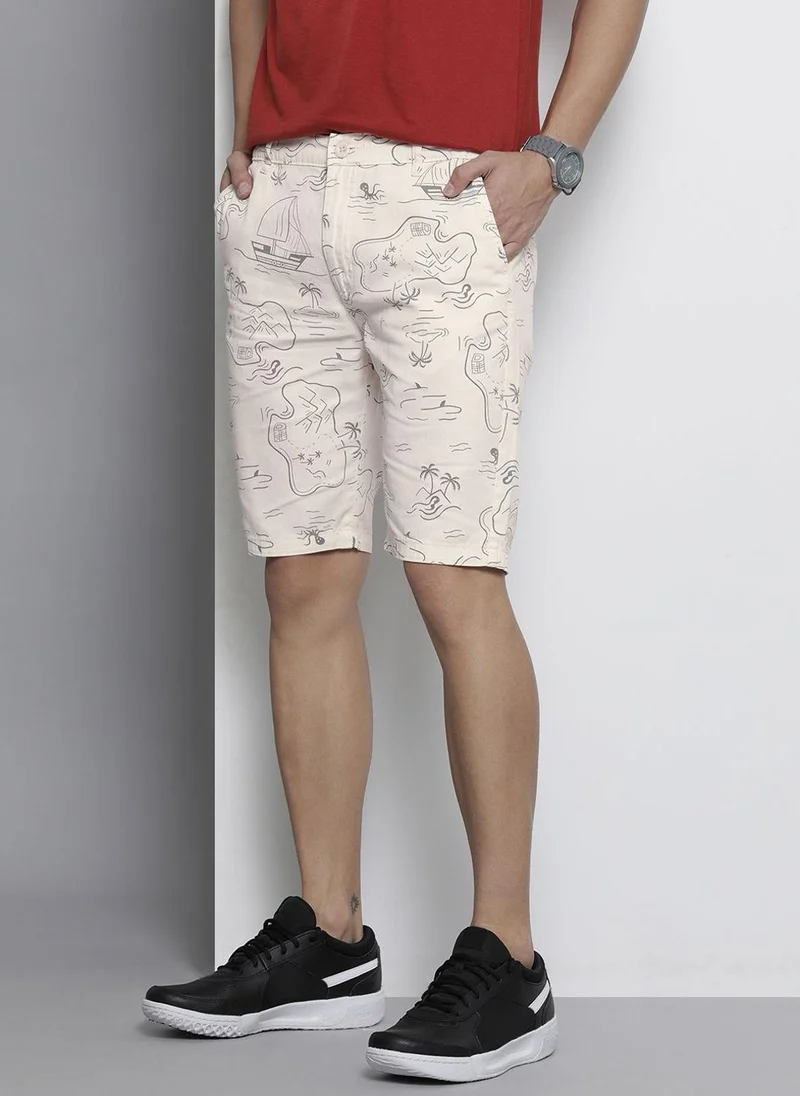 ذا انديان كراج كو Men Slim Fit Printed Mid-Rise Shorts