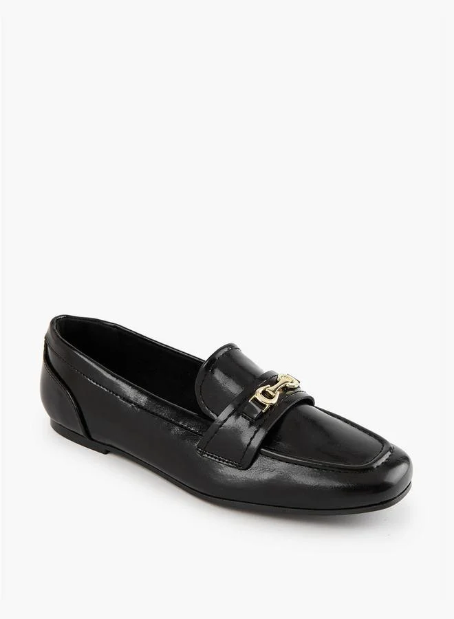 سيليست أحذية نسائية سهلة الارتداء بتفاصيل حزام الخيل