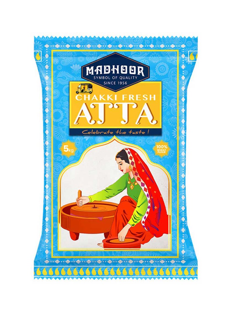 Madhoor Chakki Fresh Atta 5kg - Image 1