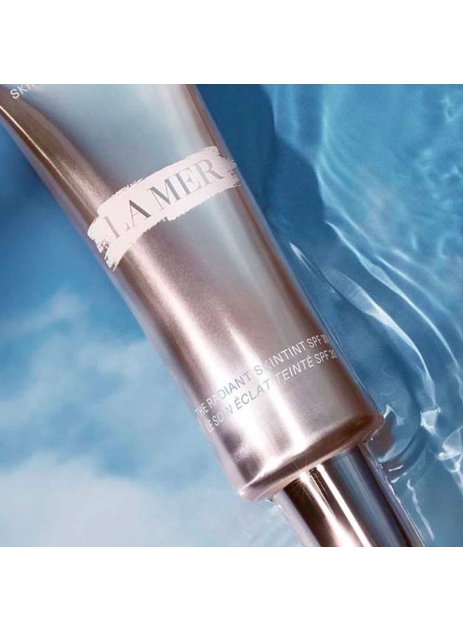 لا مير ذا راديانت سكينتينت SPF30 متوسط ​​العمق 40 مل - Image 3