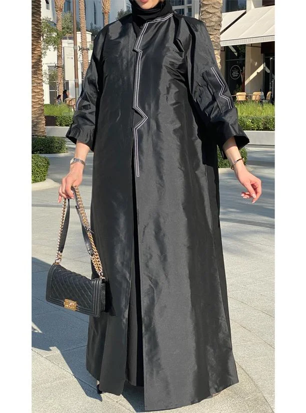 Moistreet Flared Sleeve Abaya