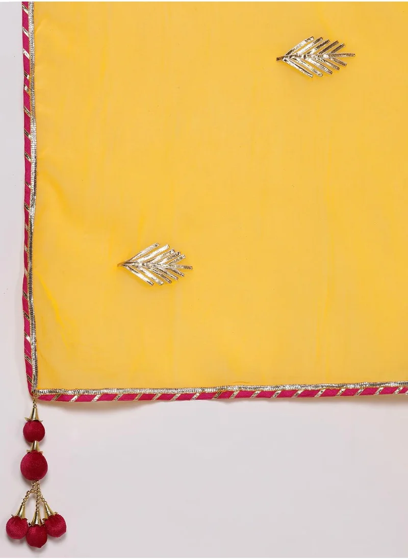 ISHIN Yellow Kurta Set Straight Fit 3/4 Sleeve Sleeve made from Cotton featuring Self Design design and Round Neck neckline - Perfect for Ethinic!