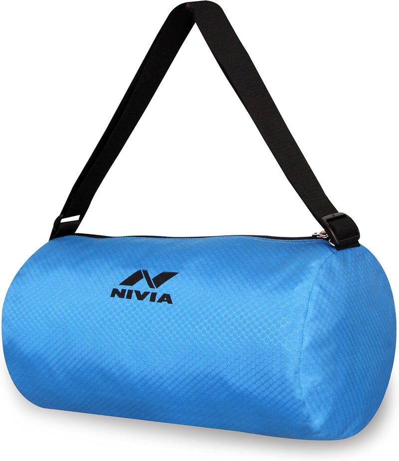 نيفيا حقيبة رياضية أساسية من البوليستر – أزرق/أسود، خفيفة الوزن وواسعة للجيم والأنشطة الخارجية - Image 3