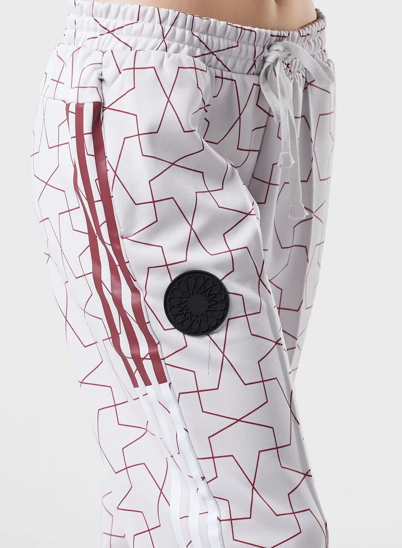 adidas بنطال رياضي بشعار الماركة